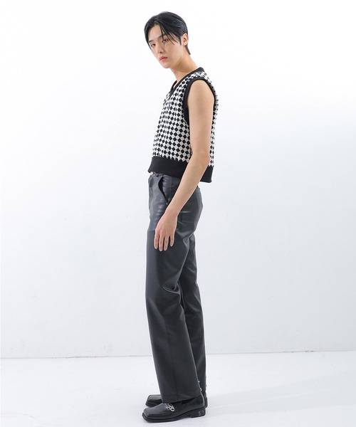 BASIC COTTON（ベーシックコットン）の「A'GEM/9 × .kom『BASIC COTTON/ベーシックコットン』総柄ダイヤデザインコットンベスト（ベスト・レディース・ブラック/グレー・FREE）」の4枚目の写真