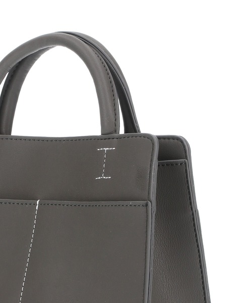 ADAM ET ROPE'（アダムエロペ）の「ソフトフェイクレザーミニバッグ（ショルダーバッグ・レディース・チャコールグレー/グレー・FREE）」の11枚目の写真