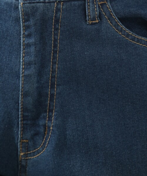 DRESKIP（ドレスキップ）の「◆裾後ろ入れヘムデニムパンツ（デニムパンツ・レディース・ネイビー/ライトブルー/オフホワイト・03/02/04）」の21枚目の写真
