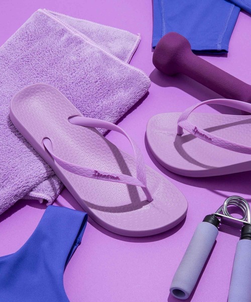 IPANEMA(イパネマ)の「Ipanema / “ANAT COLORS” ビーチサンダル(サンダル・レディース・ベージュ系1/ピンク系3/ピンク系1/ブルー系/ピンク/ベージュ系/サーモンピンク/ライラック/ライトブルー・35/36/37/34/38)」の1枚目の写真