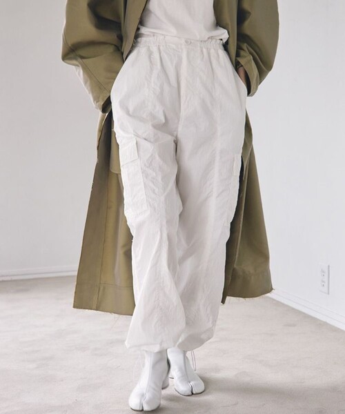 TODAYFUL(トゥデイフル)の「【TODAYFUL/トゥデイフル】ドロストリングカーゴパンツ 12210710(カーゴパンツ・レディース・ホワイト・36/38)」の10枚目の写真