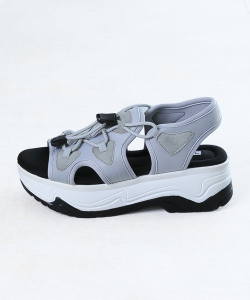 attagirl（アタガール）の「厚底スニーカーソールサンダル（サンダル・レディース・ホワイト/ブラック/グレー・LL/S/M/L）」の5枚目の写真