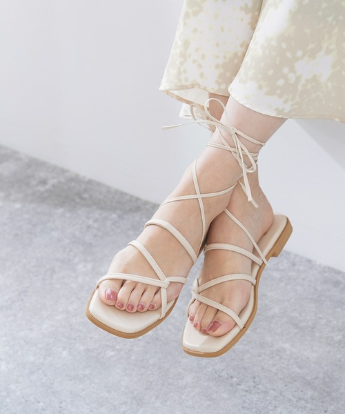 menue（メヌエ）の「巻き付けストラップ フラットヒール サンダル（サンダル・レディース・ブラック/イエロー/アイボリー/キャメル・LL/3L/S/M/L/XS）」の13枚目の写真