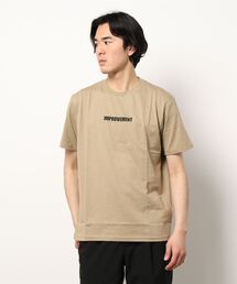 半袖ロゴプリントTシャツ