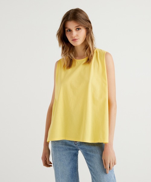 BENETTON (UNITED COLORS OF BENETTON)(ベネトンユナイテッドカラーズオブベネトン)の「ノースリーブシンプルタンクトップ・カットソー(タンクトップ・レディース・ネイビー/パープル/ホワイト/イエロー・LARGE/MEDIUM/X-SMALL/SMALL)」の4枚目の写真