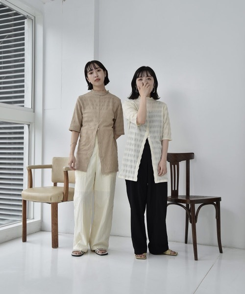 lawgy(ラウジー)の「mellow neck 2way tops(Tシャツ/カットソー・レディース・ベージュ/アイボリー・FREE)」の9枚目の写真