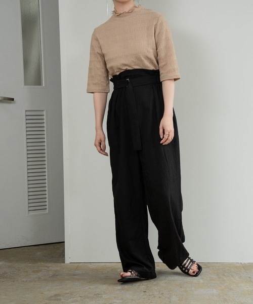 lawgy(ラウジー)の「mellow neck 2way tops(Tシャツ/カットソー・レディース・ベージュ/アイボリー・FREE)」の12枚目の写真