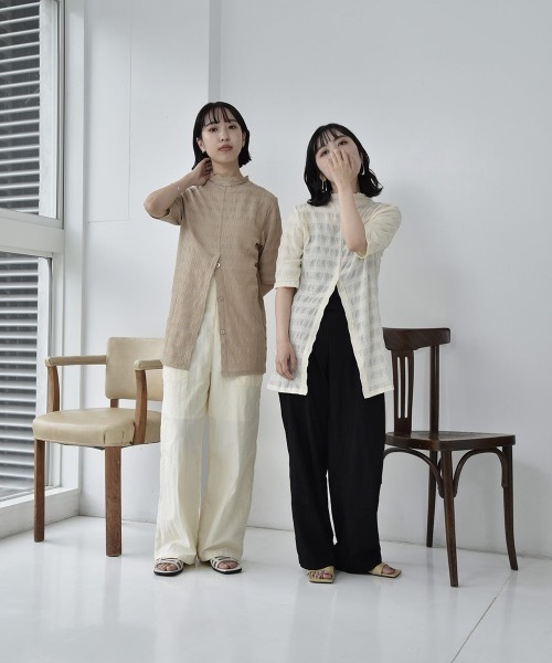 lawgy(ラウジー)の「mellow neck 2way tops(Tシャツ/カットソー・レディース・ベージュ/アイボリー・FREE)」の16枚目の写真