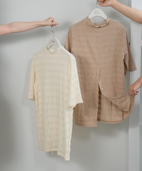 lawgy(ラウジー)の「mellow neck 2way tops(Tシャツ/カットソー・レディース・ベージュ/アイボリー・FREE)」の19枚目の写真