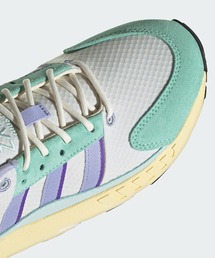 adidas（アディダス）の「ZX 22 ブースト / ZX 22 BOOST / 厚底