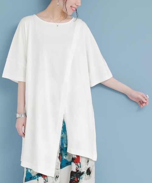 n'OrLABEL(ノアールレーベル)の「【廃盤】『アシメスリットチュニックカットソー』(Tシャツ/カットソー・レディース・ブラック/オフホワイト/ピンク/ミント・FREE)」の2枚目の写真