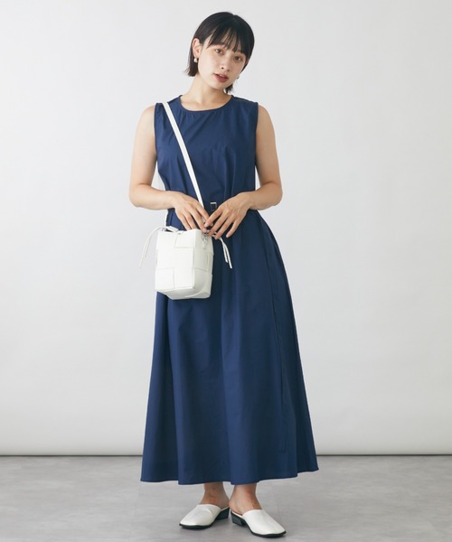 mebole（メボレ）の「スクエアミニショルダーバッグ（ショルダーバッグ・レディース・ホワイト/ブラック/ベージュ/ブルー/グリーン/ライトグリーン・FREE）」の14枚目の写真
