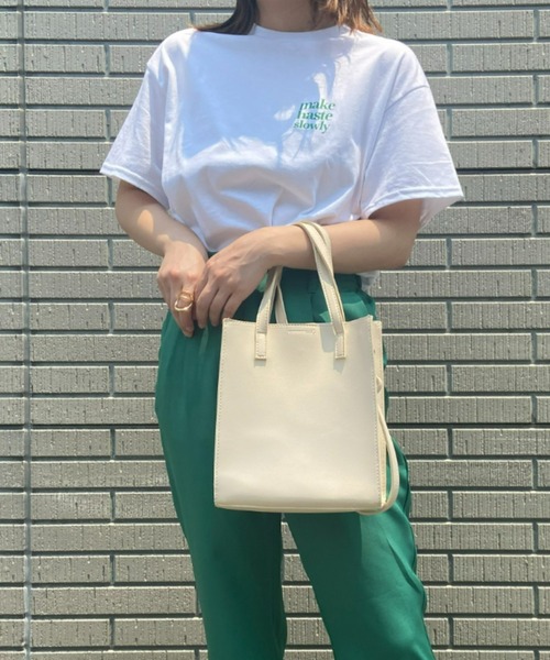 Loueme(ルエム)の「フェイクレザースクエアショルダーバッグ(ショルダーバッグ・レディース・アイボリー/ブラウン/ベージュ/ブラック・FREE)」の8枚目の写真