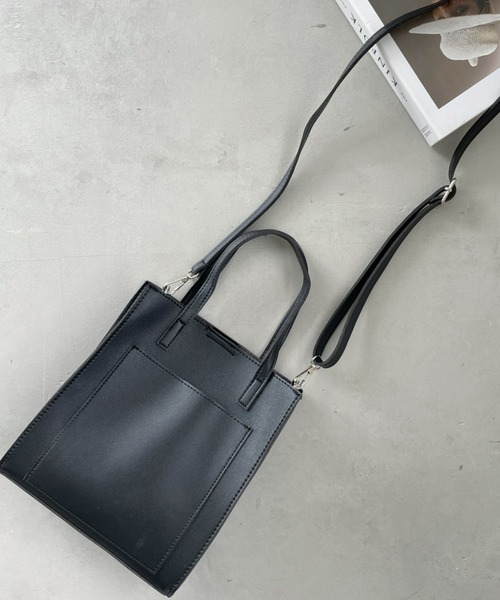 Loueme(ルエム)の「フェイクレザースクエアショルダーバッグ(ショルダーバッグ・レディース・アイボリー/ブラウン/ベージュ/ブラック・FREE)」の22枚目の写真