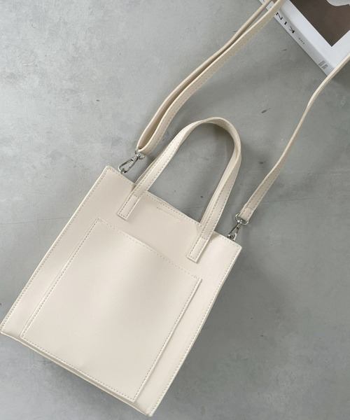 Loueme(ルエム)の「フェイクレザースクエアショルダーバッグ(ショルダーバッグ・レディース・アイボリー/ブラウン/ベージュ/ブラック・FREE)」の19枚目の写真