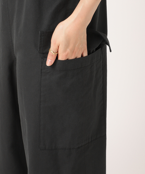 JOURNAL STANDARD relume(ジャーナルスタンダード レリューム)の「カーゴポケットサロペットパンツ(サロペット/オーバーオール・レディース・ブラック・FREE)」の18枚目の写真