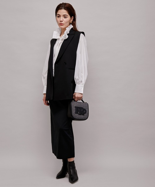 ROPE'（ロペ）の「RPロゴモチーフ2WAYハーフムーンバッグ(素材コンビ)（ショルダーバッグ・レディース・チャコールグレー・FREE）」の19枚目の写真