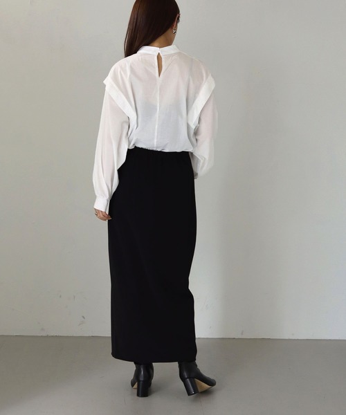 cheriella（シェリエラ）の「【cheriella】WEB限定バルーンスリーブコットンブラウス（シャツ/ブラウス・レディース・ブラック/オフホワイト・M）」の10枚目の写真