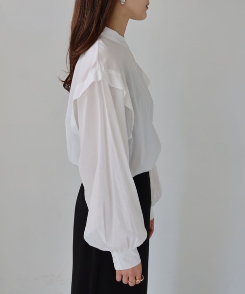 cheriella（シェリエラ）の「【cheriella】WEB限定バルーンスリーブコットンブラウス（シャツ/ブラウス・レディース・ブラック/オフホワイト・M）」の17枚目の写真