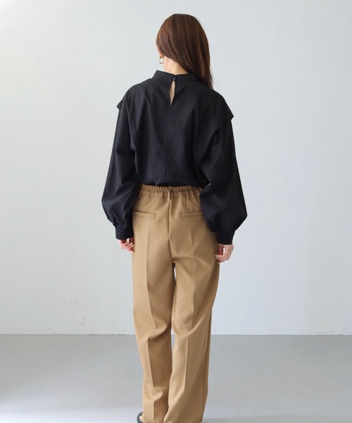 cheriella（シェリエラ）の「【cheriella】WEB限定バルーンスリーブコットンブラウス（シャツ/ブラウス・レディース・ブラック/オフホワイト・M）」の8枚目の写真