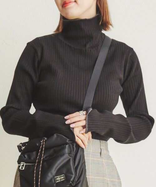 coen（コーエン）の「［洗える］もちふわワイドリブタートルニット#（ニット/セーター・レディース・マスタード/オフホワイト/ブラック/ケリー/コバルトブルー/オレンジ・L/M）」の2枚目の写真