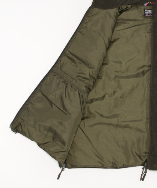 ABU GARCIA（アブ・ガルシア）の「Abu Garcia×is-ness/アブガルシア×イズネス　ABU-M909 CLOUD PADDING VEST クラウドパディング（その他アウター・メンズ・オリーブ系・M）」の2枚目の写真