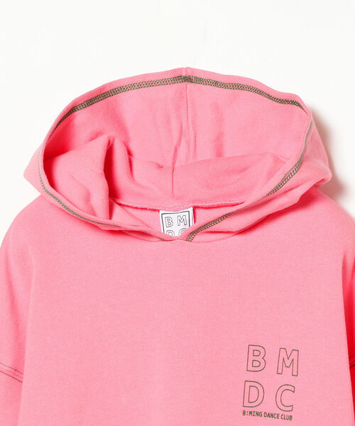 B:MING by BEAMS(ビーミングバイビームス)の「B:MING by BEAMS / カットオフ フーディー(130~160cm)(パーカー・キッズ・ホワイト/ピンク・130/140/150/160)」の22枚目の写真