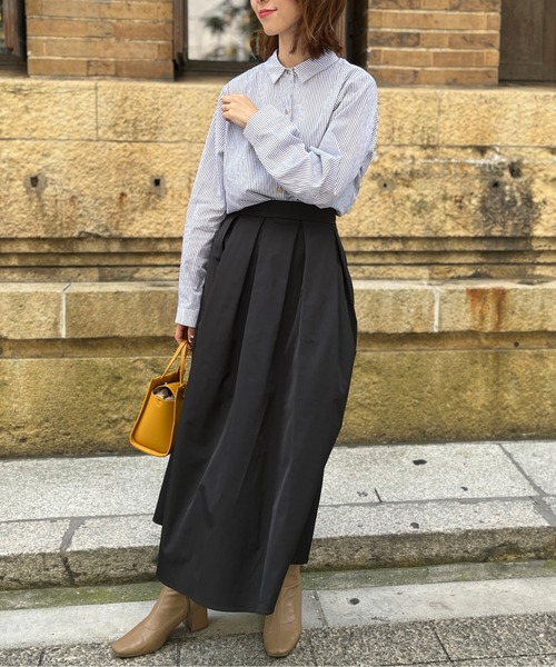Chez toi（シェトワ）の「ゴールドボタン裾ラウンドシャツ（シャツ/ブラウス・レディース・チャコールグレー/ブラック/オフホワイト・FREE）」の10枚目の写真