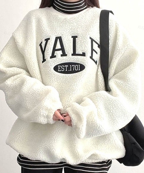 Dalfwin(ダールフィン)の「2022 AW 秋冬 韓国ファッション ボア スウェット レディース YALE刺繍ロゴボアスウェット フリーストップス(スウェット・レディース・ブラック/ホワイト/ネイビー・FREE)」の9枚目の写真