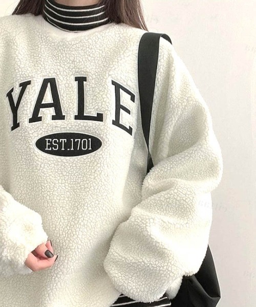 Dalfwin(ダールフィン)の「2022 AW 秋冬 韓国ファッション ボア スウェット レディース YALE刺繍ロゴボアスウェット フリーストップス(スウェット・レディース・ブラック/ホワイト/ネイビー・FREE)」の10枚目の写真