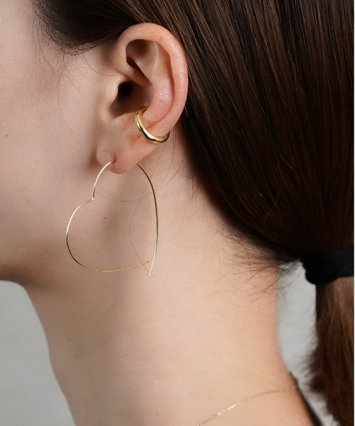 SIGNAL(シグナル)の「【SIGNAL / シグナル】 Heart Pierce 40mm/ ハートフープピアス(ピアス(両耳用)・レディース・シルバー/ゴールド・FREE)」の2枚目の写真