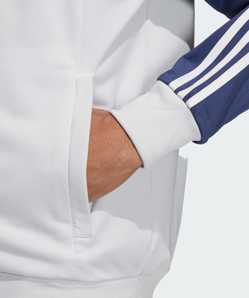 adidas アディダス オリジナルトリコット　 トラックジャケット adidas（アディダス）の「トリコットジャケット / トラック