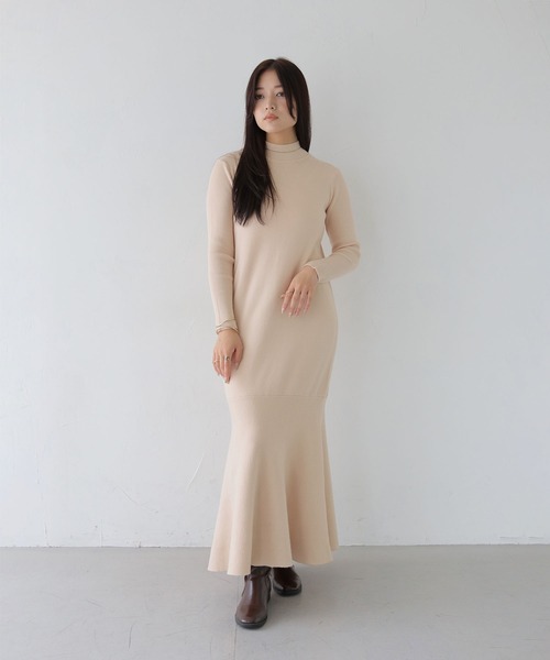 CLEIO（クレイオ）の「【CLEIO】フレアニットワンピース（ワンピース・レディース・アイボリー/ブラック/ベージュ・FREE）」の4枚目の写真