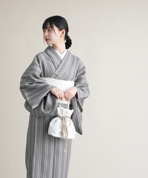 utatane（ウタタネ）の「洗える着物 籠目ストライプ（着物）」 - WEAR