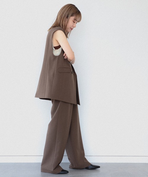 Ray BEAMS（レイビームス）の「Ray BEAMS / 4ボタン ダブル テーラード ジレ（ベスト・レディース・ダークブラウン/ホワイト系その他6・0/1）」の20枚目の写真