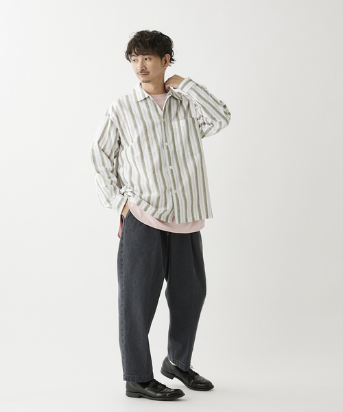 JOURNAL STANDARD relume(ジャーナルスタンダード レリューム)の「セミワイドデニムスラックス(デニムパンツ・メンズ・ネイビー/ブラック系その他・MEDIUM/LARGE)」の3枚目の写真