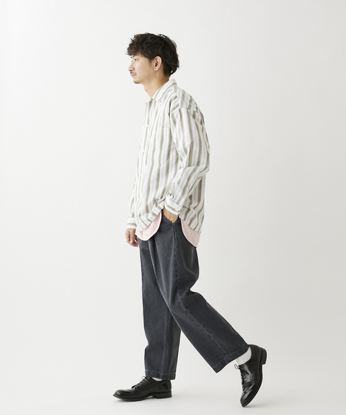 JOURNAL STANDARD relume(ジャーナルスタンダード レリューム)の「セミワイドデニムスラックス(デニムパンツ・メンズ・ネイビー/ブラック系その他・MEDIUM/LARGE)」の4枚目の写真