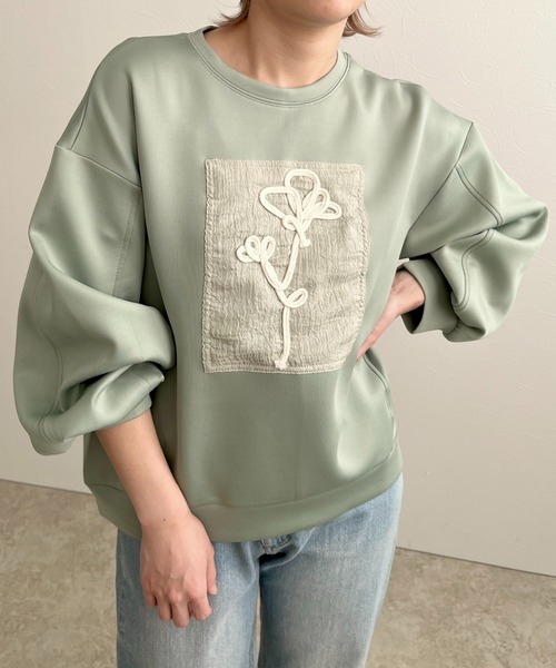 LHELBIE(レルビエ)の「フラワーコード刺繍プルオーバー(Tシャツ/カットソー・レディース・グリーン/ブラック/オフホワイト・M)」の3枚目の写真