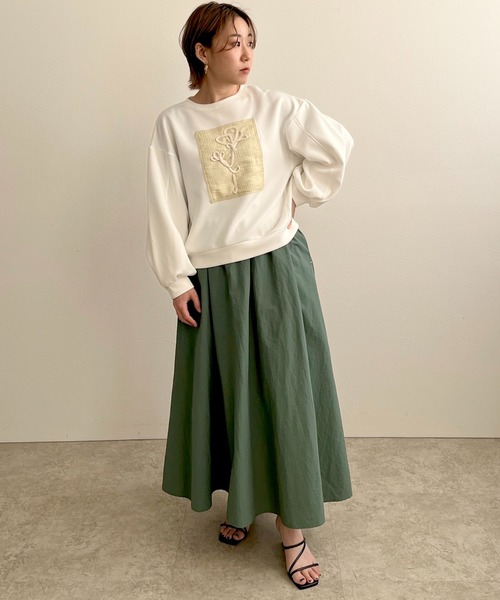 LHELBIE(レルビエ)の「フラワーコード刺繍プルオーバー(Tシャツ/カットソー・レディース・グリーン/ブラック/オフホワイト・M)」の8枚目の写真