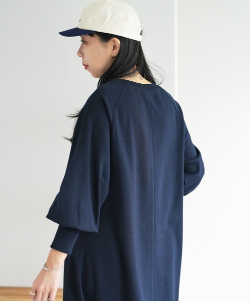 DISCOAT（ディスコート）の「【WEB限定】ポイント刺繍ラグランワンピース（ワンピース・レディース・ホワイト/ブラック/アイボリー/グレイッシュベージュ・MEDIUM）」の22枚目の写真