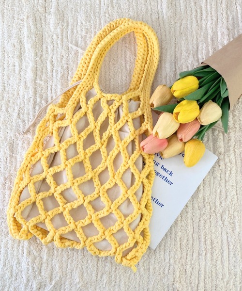 moment+（モーメントプラス）の「フィッシュネット巾着ハンドバッグ（ハンドバッグ・レディース・イエロー/ラベンダー/オレンジ/ピンク/ブラック/アイボリー・FREE）」の5枚目の写真