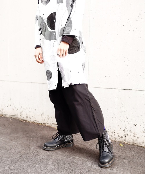 rovtski（ロフトスキー）の「ストレッチナイロンワイドパンツ（その他パンツ・レディース・ブラック・FREE）」の2枚目の写真