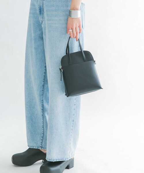 KBF（ケイビーエフ）の「ミニハンドルBAG（ハンドバッグ・レディース・ブラック/ホワイト・ONE）」の5枚目の写真