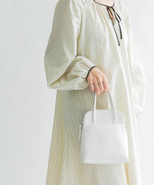 KBF（ケイビーエフ）の「ミニハンドルBAG（ハンドバッグ・レディース・ブラック/ホワイト・ONE）」の15枚目の写真