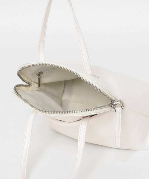 KBF（ケイビーエフ）の「ミニハンドルBAG（ハンドバッグ・レディース・ブラック/ホワイト・ONE）」の12枚目の写真