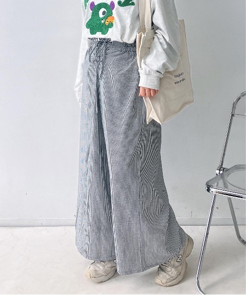 新作☆新品★レースバンドゥ付　パンツ付 Tuche ショーツ Tuche/トゥシェ 自在盛 挿入パッド付きブラ ペア