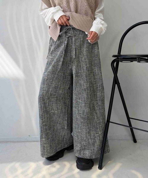AS KNOW AS plus(アズノゥアズプラス)の「〇ウエストゴム レースアップ ワイドパンツ(その他パンツ・レディース・キナリ/ブラック系/チェック/サックスブルー/ブラック系その他/アイボリー系/インディゴブルー/イエロー系/グリーン系/オレンジ系/ブラック系1/ブルー系その他/杢グレー/ブラック/ブラウン系その他/ブラウン系1/グレー系その他/ブルー系その他2/アイボリー系1/ブラック系その他2/グレー系1/ブルー系/カーキ系/レッド系/ブルー系その他3/グレー系2/ブラウン系その他2/カーキ系2/グレー系その他2/ブラック系その他3/ブラック系その他4/ブラウン系その他3/ブラック系その他5/グレー系その他3/ブラック系その他6/ブラウン系その他4・FREE)」の8枚目の写真
