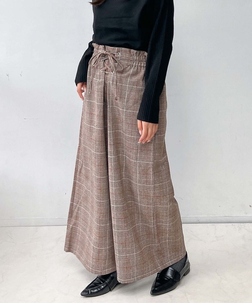 AS KNOW AS plus(アズノゥアズプラス)の「〇レースアップ ワイドパンツ(その他パンツ・レディース・キナリ/ブラック系/チェック/サックスブルー/ブラック系その他/アイボリー系/インディゴブルー/イエロー系/グリーン系/オレンジ系/ブラック系1/ブルー系その他/杢グレー/ブラック/ブラウン系その他/ブラウン系1/グレー系その他/ブルー系その他2/アイボリー系1/ブラック系その他2/グレー系1/ブルー系/カーキ系/レッド系/ブルー系その他3/グレー系2/ブラウン系その他2/カーキ系2/グレー系その他2・FREE)」の14枚目の写真