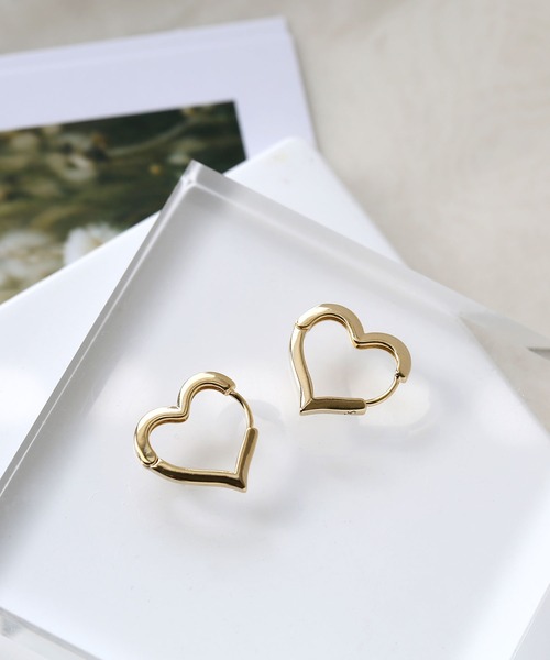 colleca la（コレカラ）の「星とハートのワンタッチピアス［small］（ピアス（両耳用）・レディース・シルバー系その他2/シルバー系その他/ゴールド系その他/ゴールド系その他2・ﾌﾘ-）」の4枚目の写真