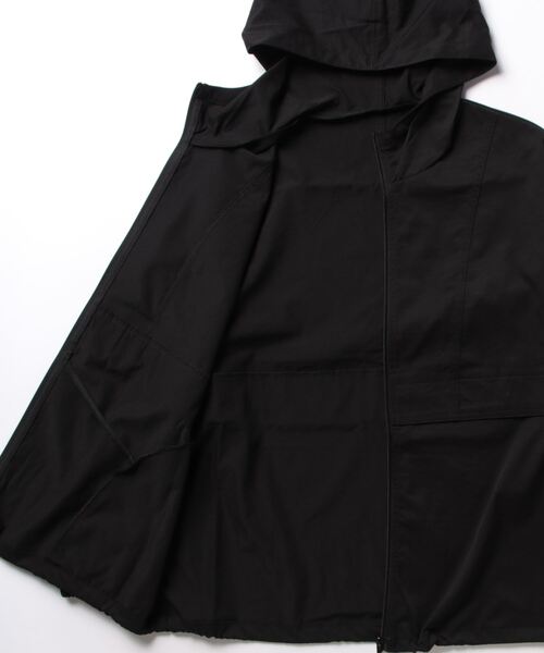 INTERPLANET（インタープラネット）の「コットンライクマウンテンパーカー（マウンテンパーカー・レディース・ブラック/ベージュ・FREE）」の3枚目の写真
